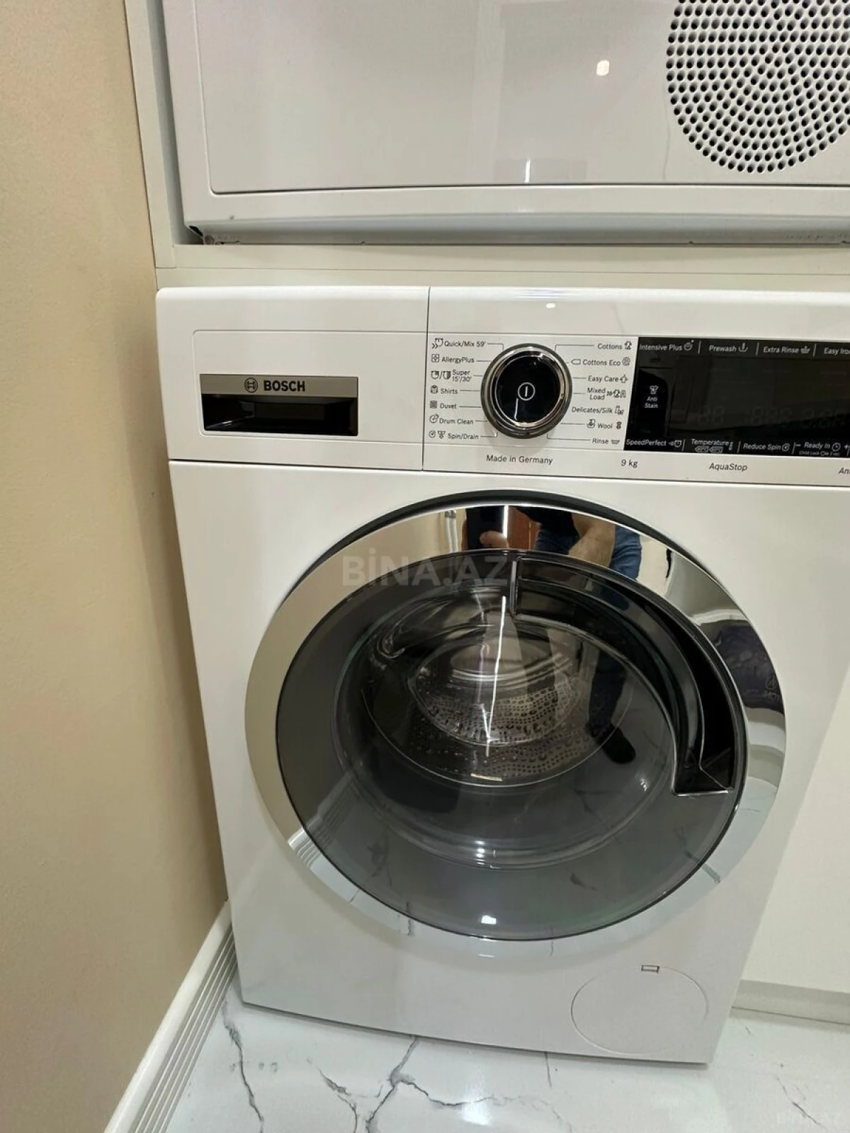 Satılır 3 otaqlı mənzil 133 m²