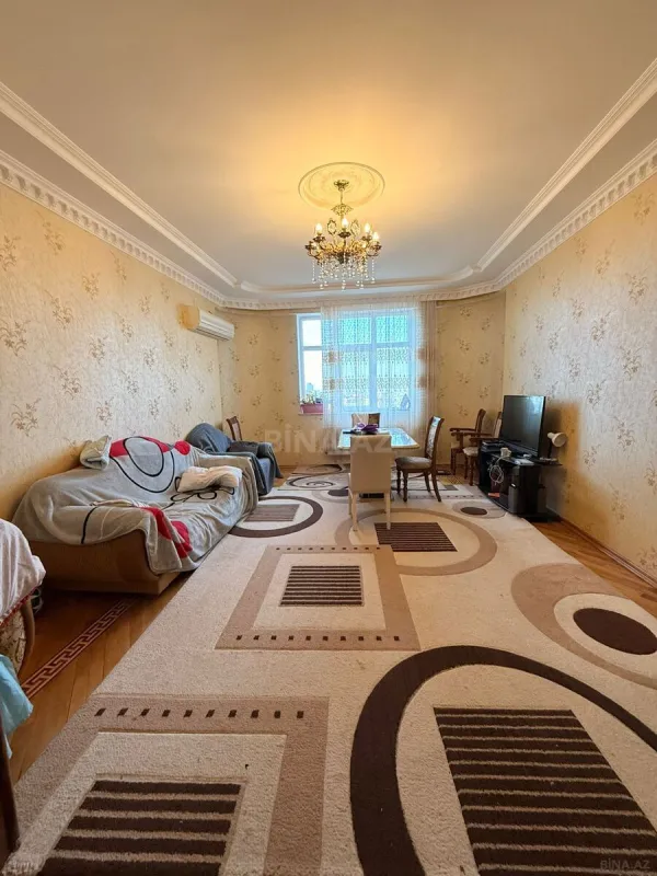 Satılır 2 otaqlı mənzil 86 m²