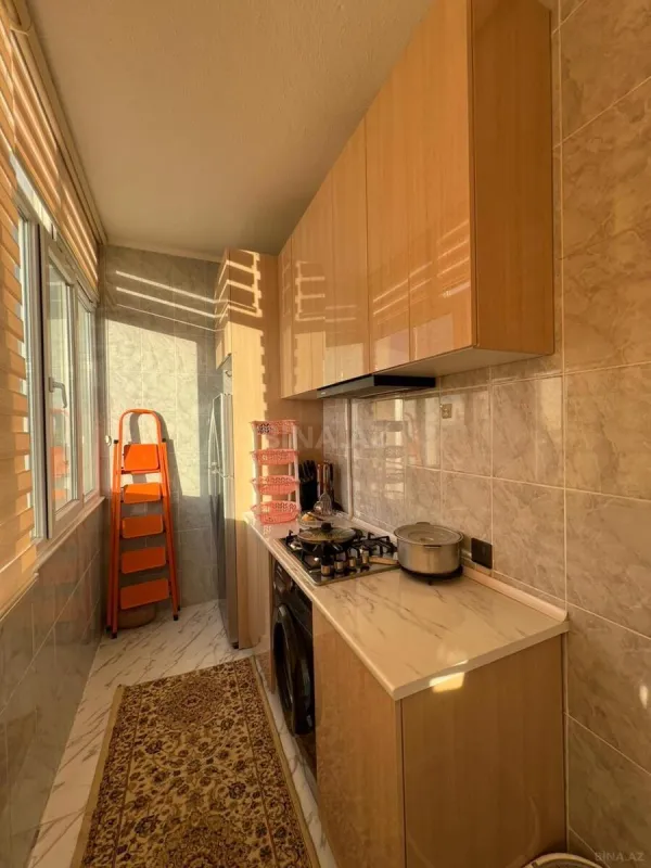 Satılır 3 otaqlı mənzil 125 m²
