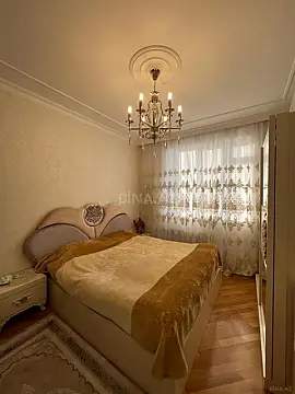 Satılır 3 otaqlı mənzil 125 m²