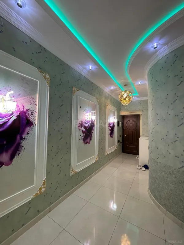 Satılır 3 otaqlı mənzil 157 m²