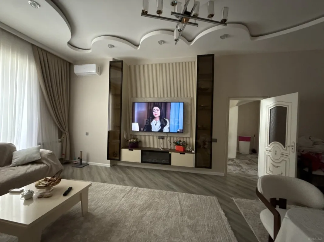 Satılır 4 otaqlı həyət evi 132 m²