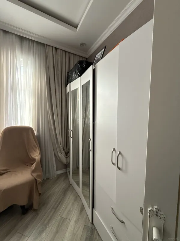 Satılır 4 otaqlı həyət evi 132 m²