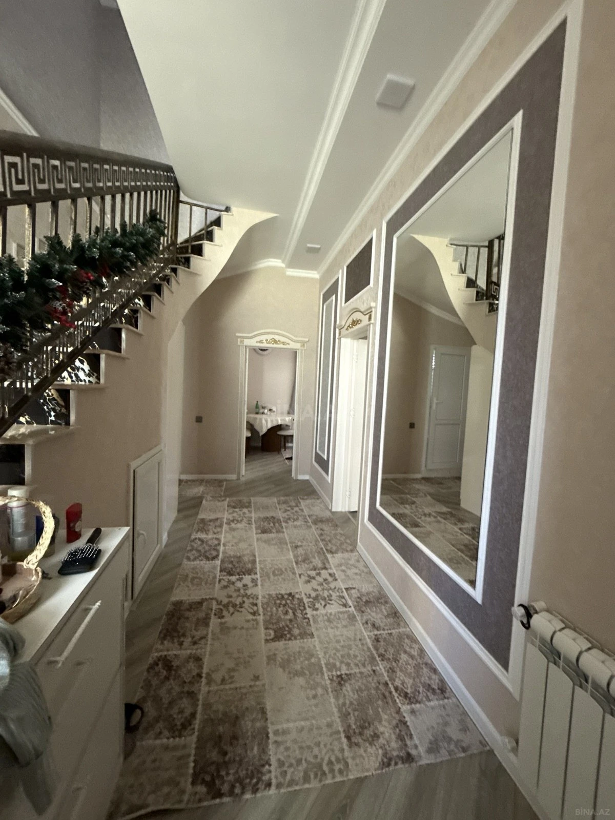 Satılır 4 otaqlı həyət evi 132 m²