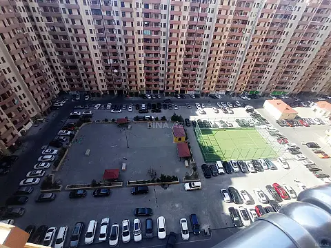 Kirayə verilir 2 otaqlı mənzil 90 m²