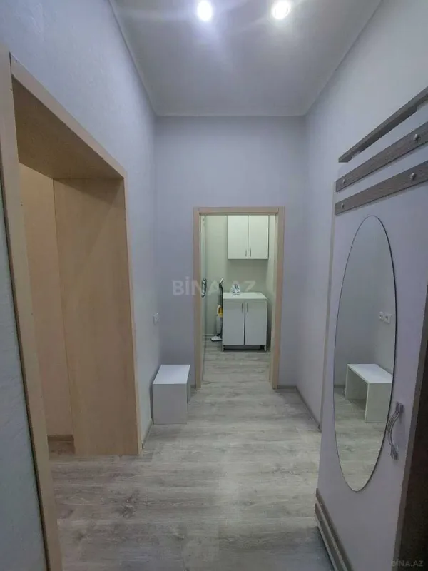 Kirayə verilir 2 otaqlı mənzil 70 m²