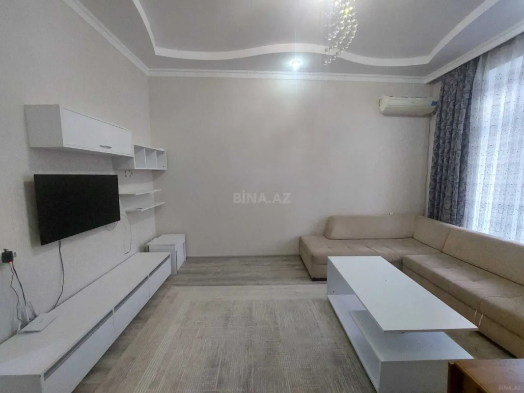 Kirayə verilir 2 otaqlı mənzil 70 m²