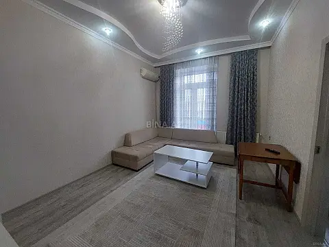 Kirayə verilir 2 otaqlı mənzil 70 m²