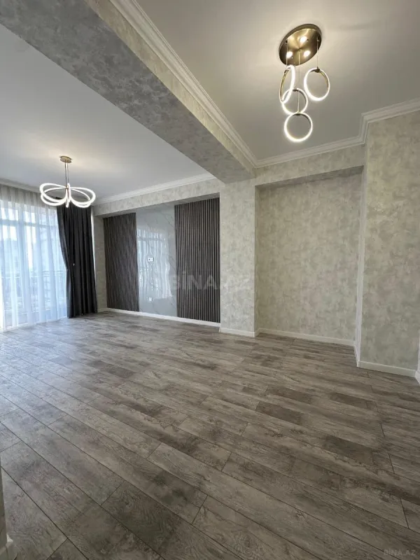 Satılır 2 otaqlı mənzil 80 m²