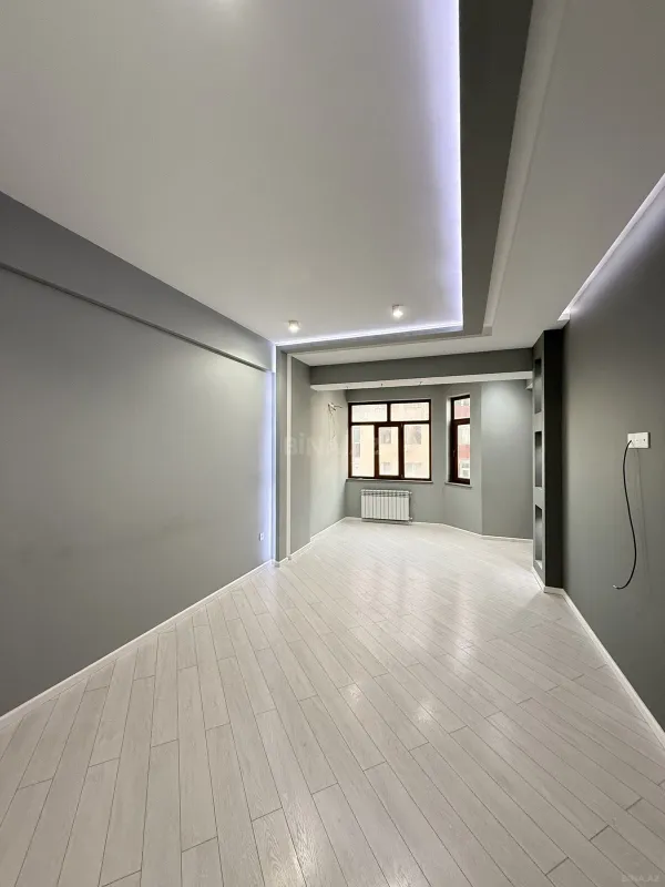 Satılır 2 otaqlı mənzil 65 m²