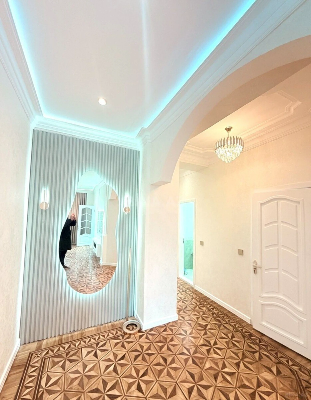 Satılır 3 otaqlı mənzil 85 m²