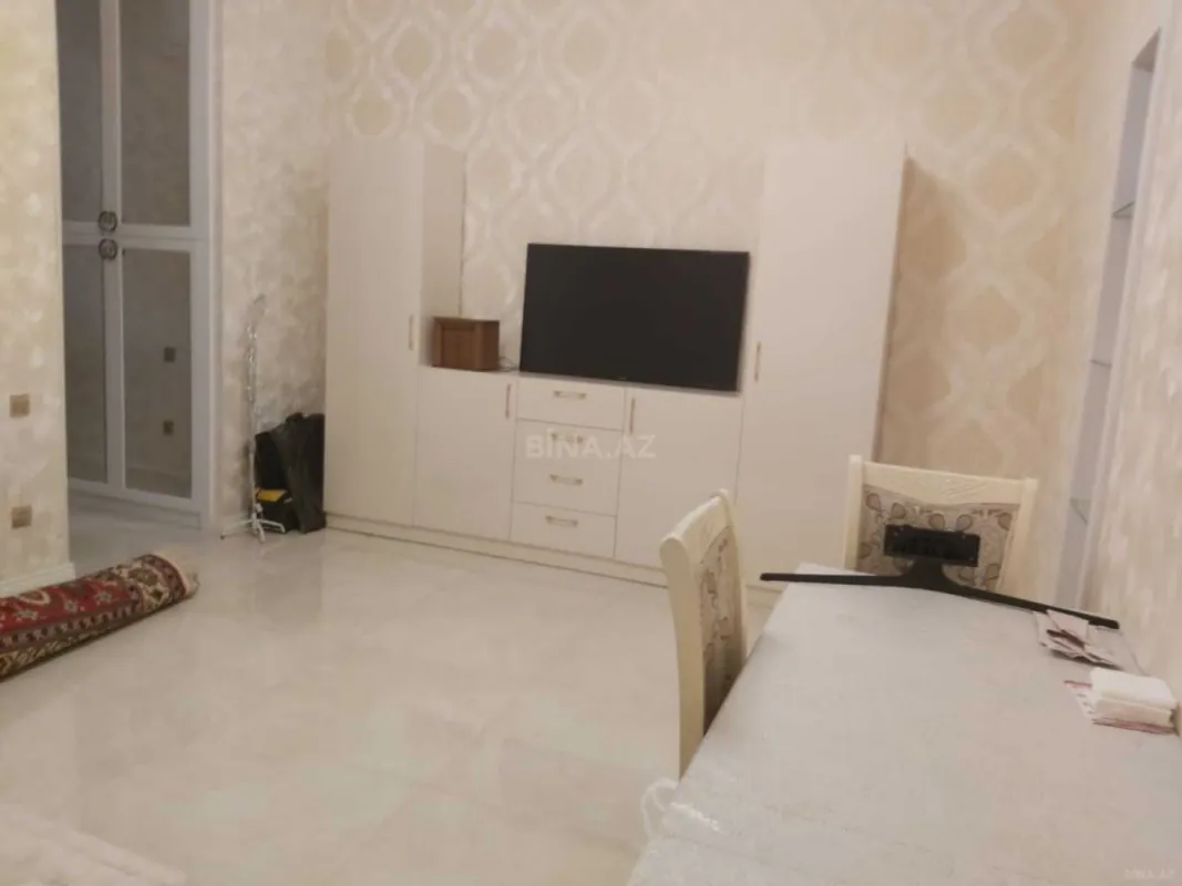 Kirayə verilir 2 otaqlı mənzil 52 m²