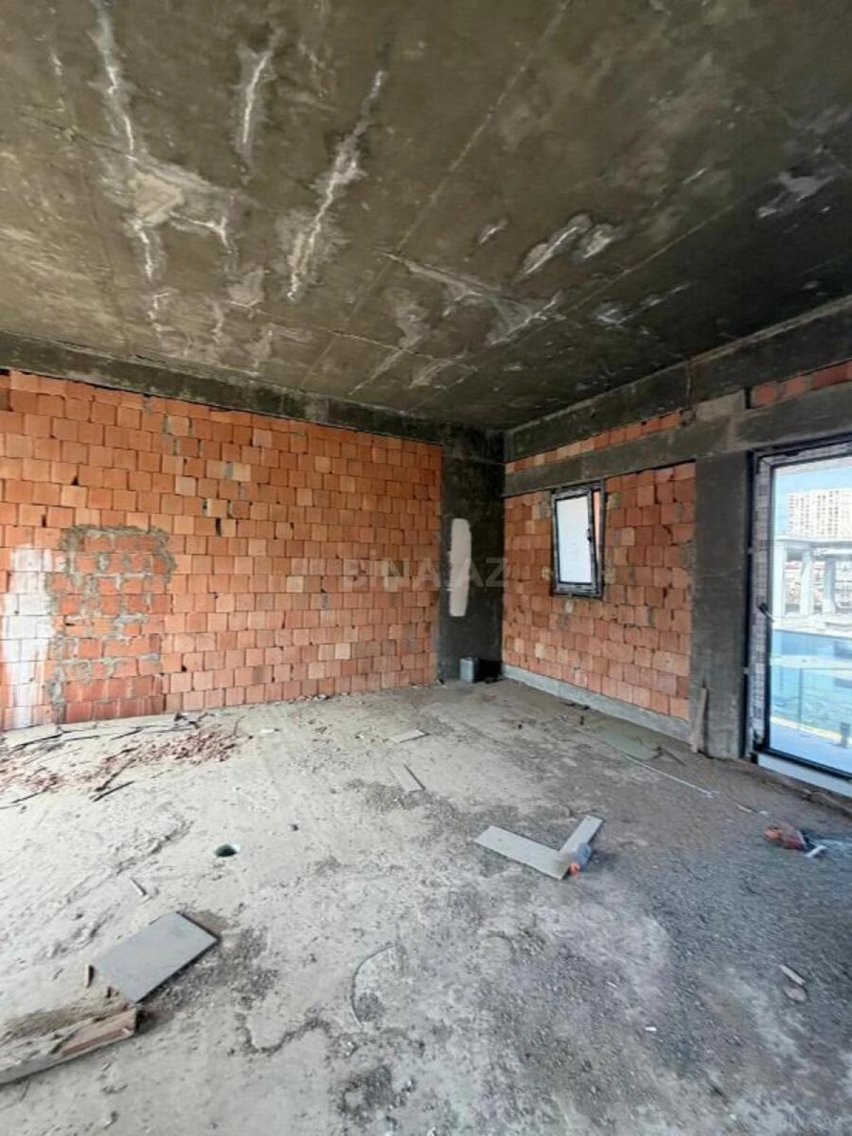 Satılır 3 otaqlı həyət evi 150 m²