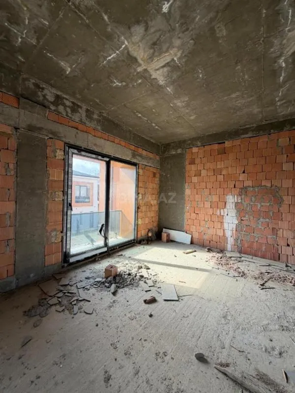 Satılır 3 otaqlı həyət evi 150 m²