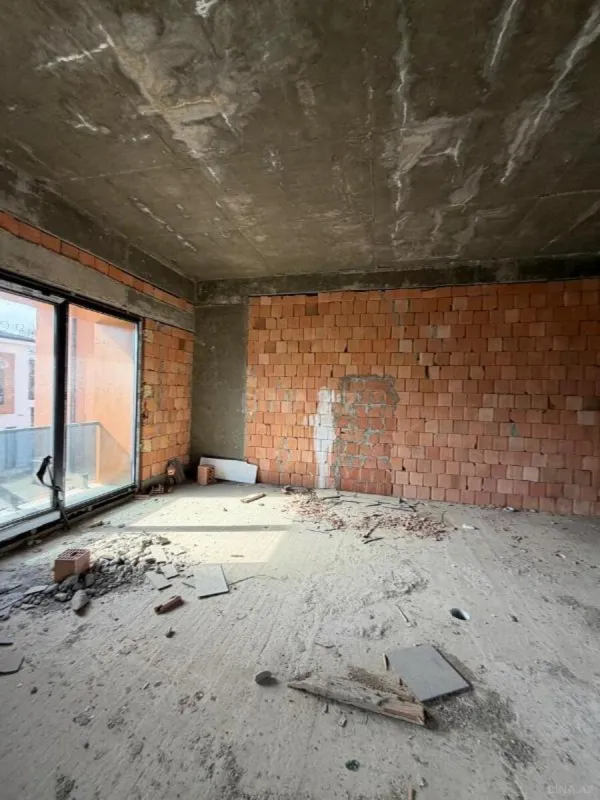 Satılır 3 otaqlı həyət evi 150 m²