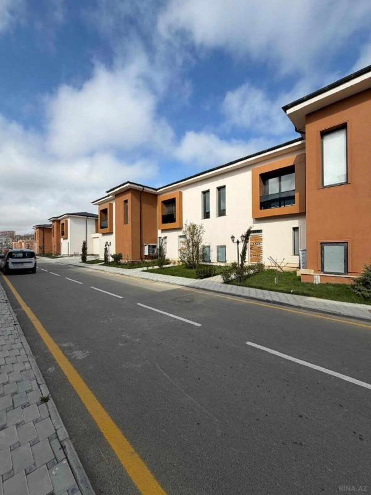 Satılır 3 otaqlı həyət evi 150 m²