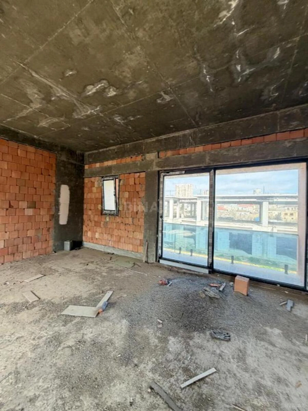 Satılır 3 otaqlı həyət evi 150 m²