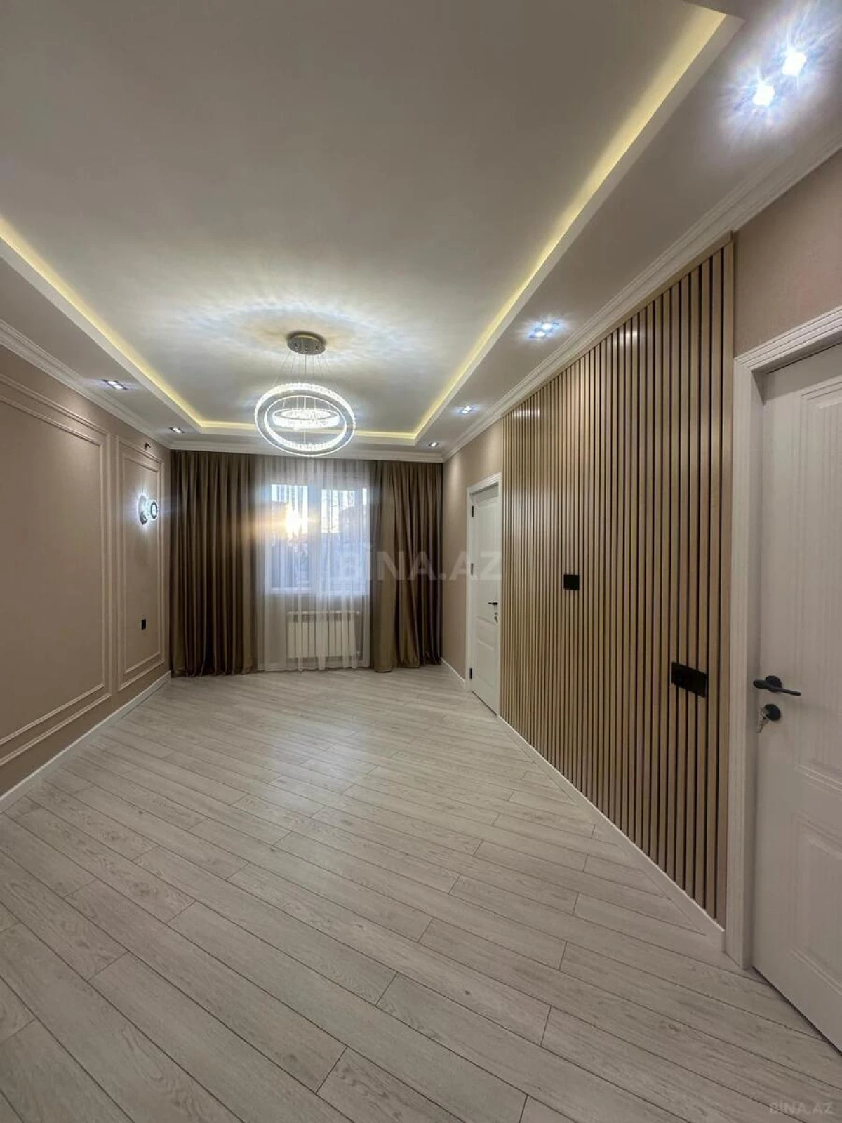 Satılır 2 otaqlı mənzil 60 m²