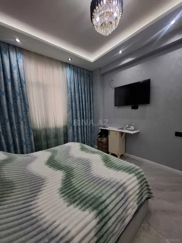 Satılır 2 otaqlı mənzil 65 m²