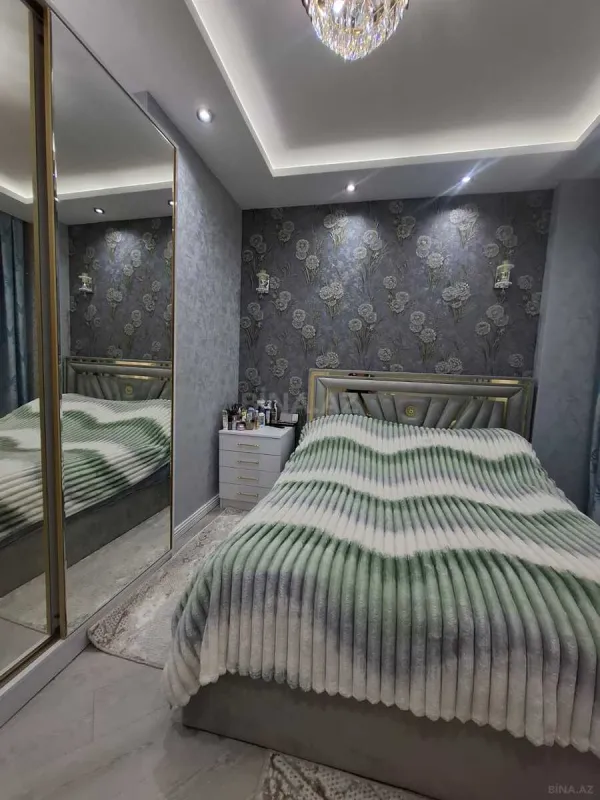 Satılır 2 otaqlı mənzil 65 m²