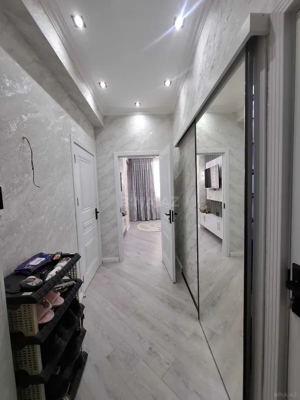 Satılır 2 otaqlı mənzil 65 m²