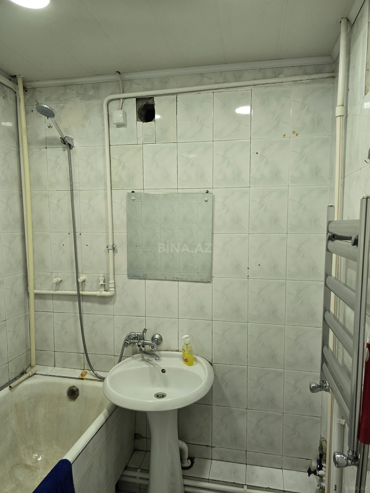 Kirayə verilir 2 otaqlı mənzil 60 m²
