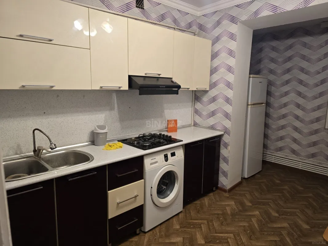 Kirayə verilir 2 otaqlı mənzil 60 m²