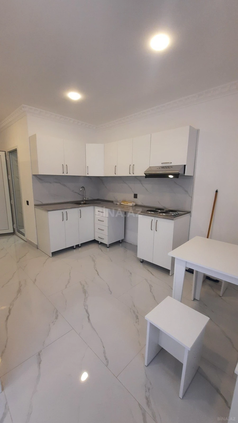 Satılır obyekt 30 m²