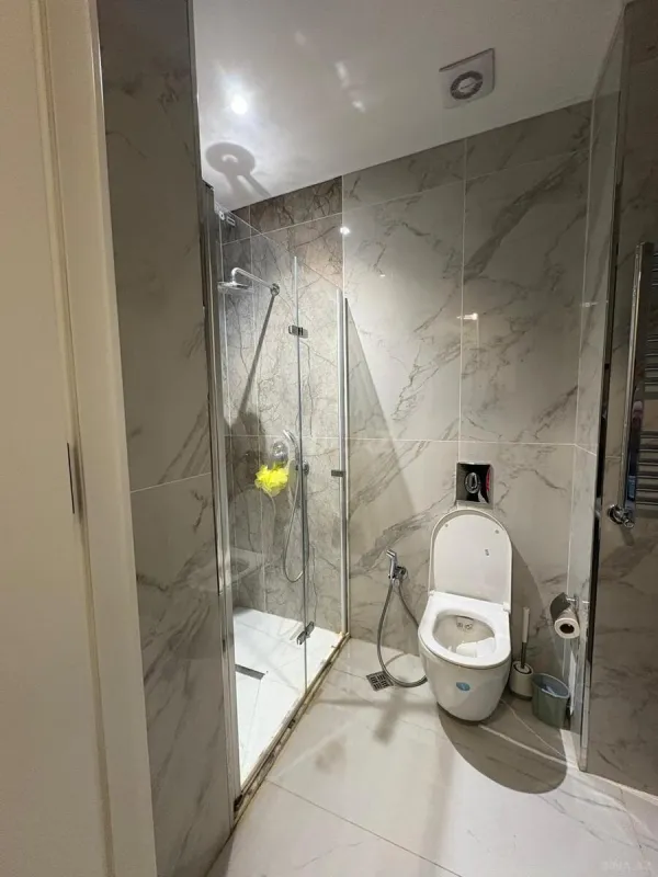 Satılır 2 otaqlı mənzil 49 m²