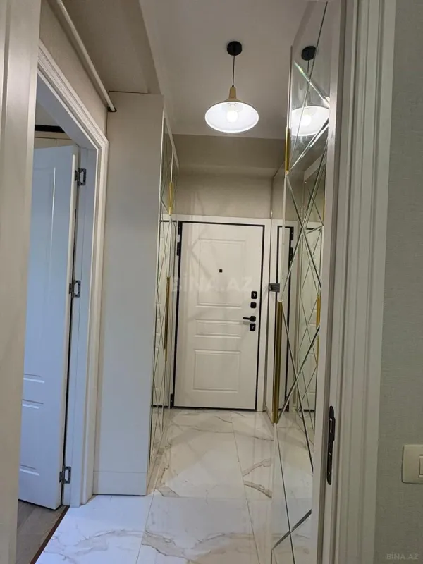 Satılır 2 otaqlı mənzil 49 m²