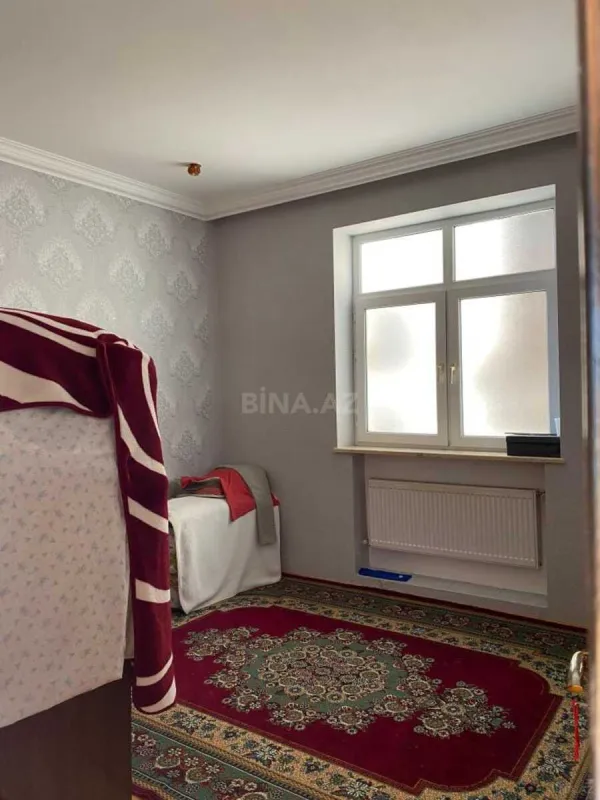 Satılır 5 otaqlı həyət evi 290 m²