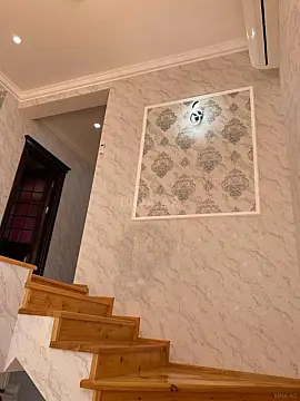 Satılır 5 otaqlı həyət evi 290 m²