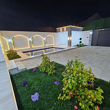 Satılır 4 otaqlı həyət evi 150 m²