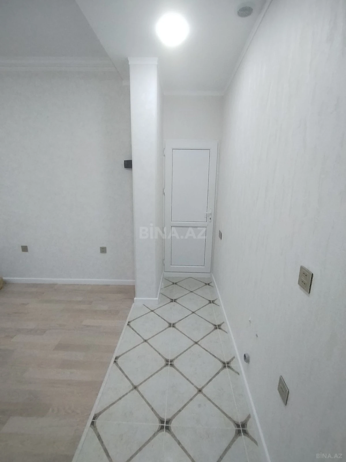 Satılır 1 otaqlı mənzil 25 m²