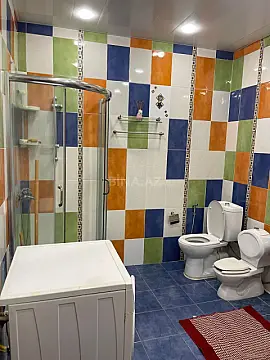 Satılır 3 otaqlı mənzil 135 m²