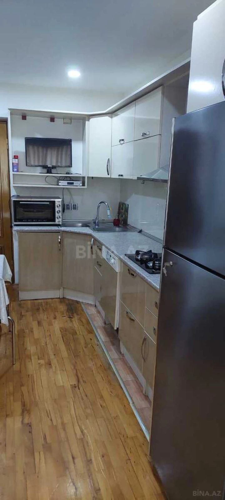 Kirayə verilir 3 otaqlı mənzil 90 m²