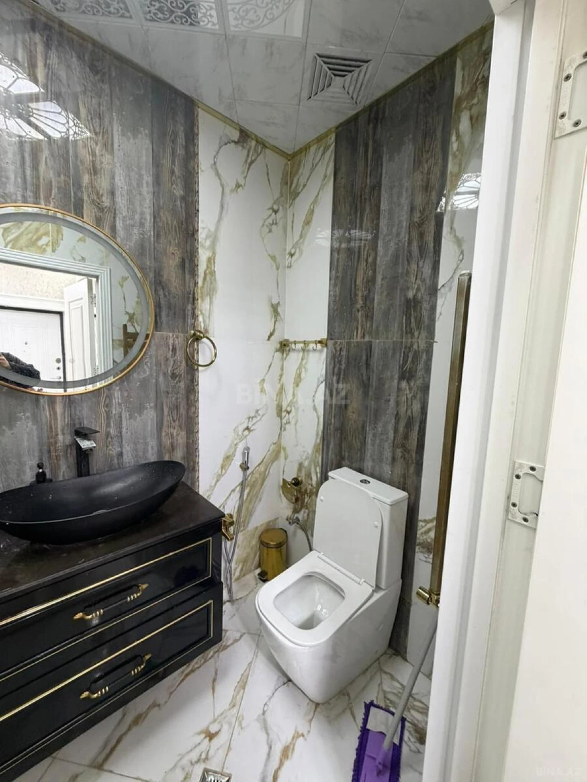 Kirayə verilir 2 otaqlı mənzil 70 m²