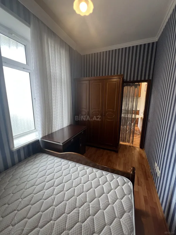 Kirayə verilir 2 otaqlı mənzil 45 m²