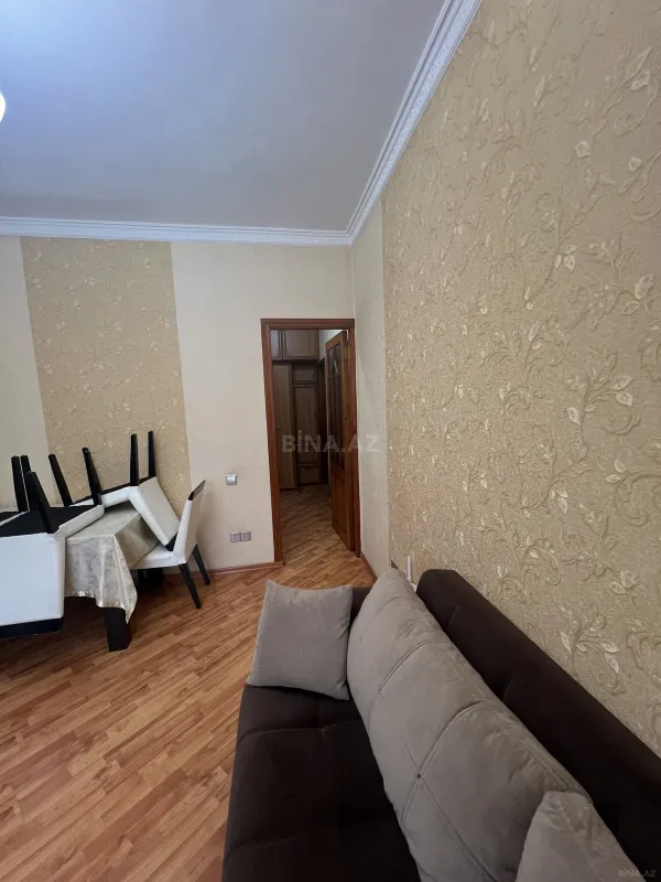 Kirayə verilir 2 otaqlı mənzil 45 m²