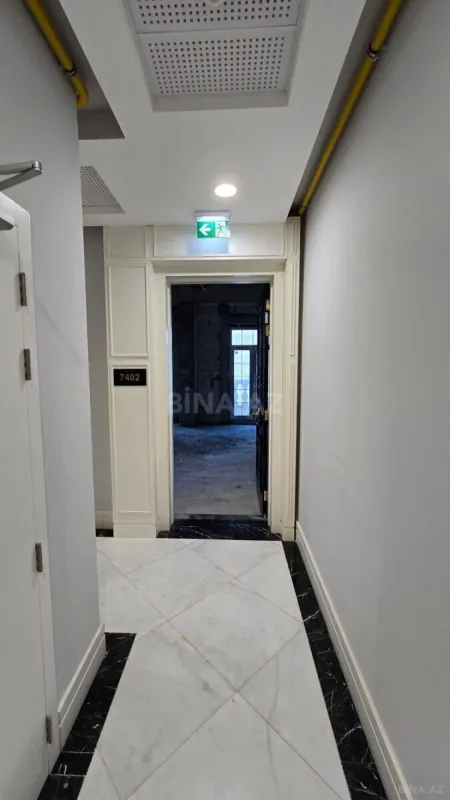 Satılır 3 otaqlı mənzil 145 m²