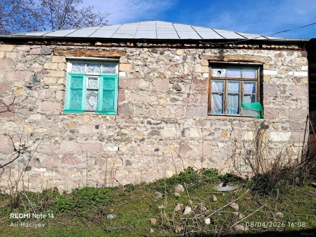 Satılır 4 otaqlı həyət evi 80 m²