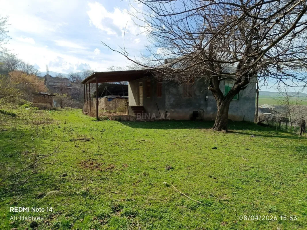 Satılır 4 otaqlı həyət evi 80 m²