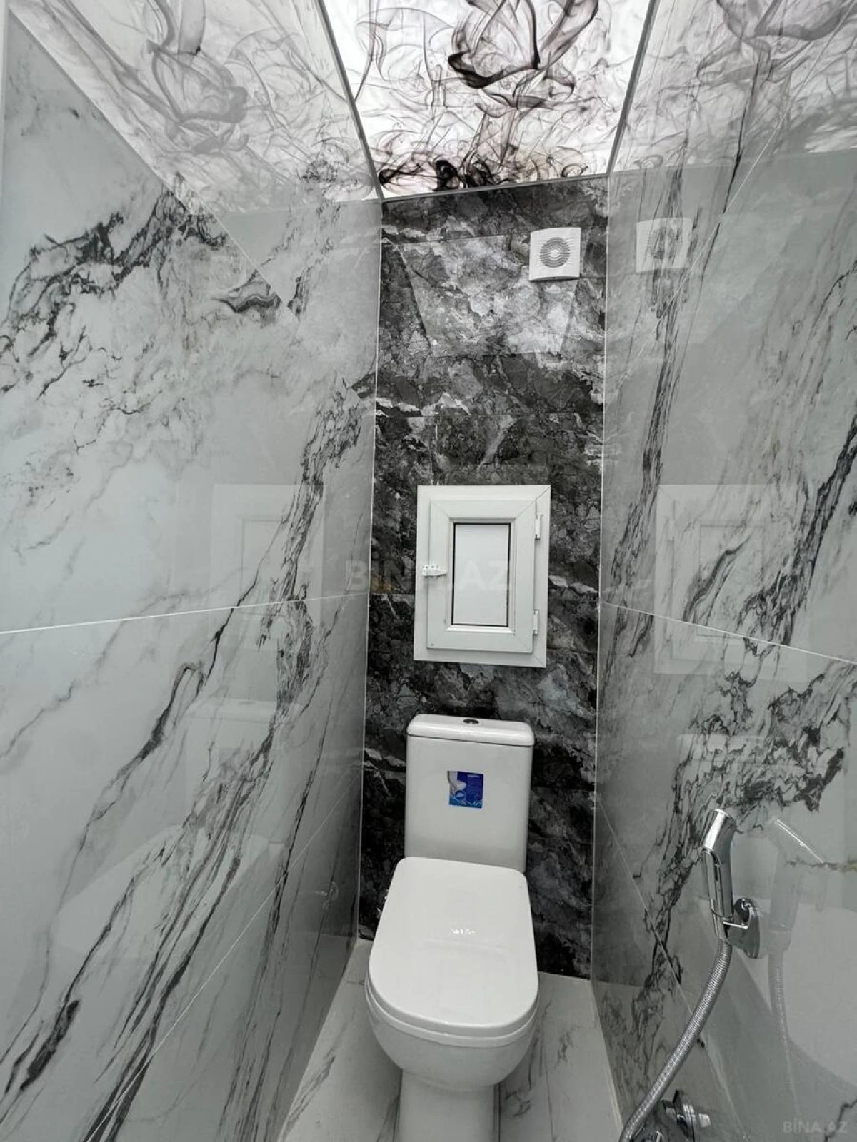 Satılır 2 otaqlı mənzil 55 m²