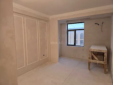 Satılır 3 otaqlı mənzil 138 m²