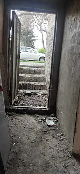 Kirayə verilir obyekt 18 m² — Bakı 18.00 m²