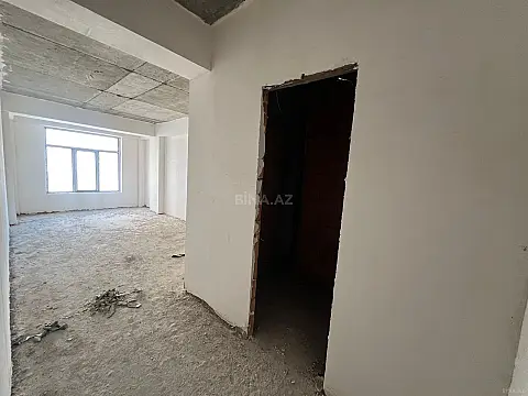 Satılır 4 otaqlı mənzil 171 m²