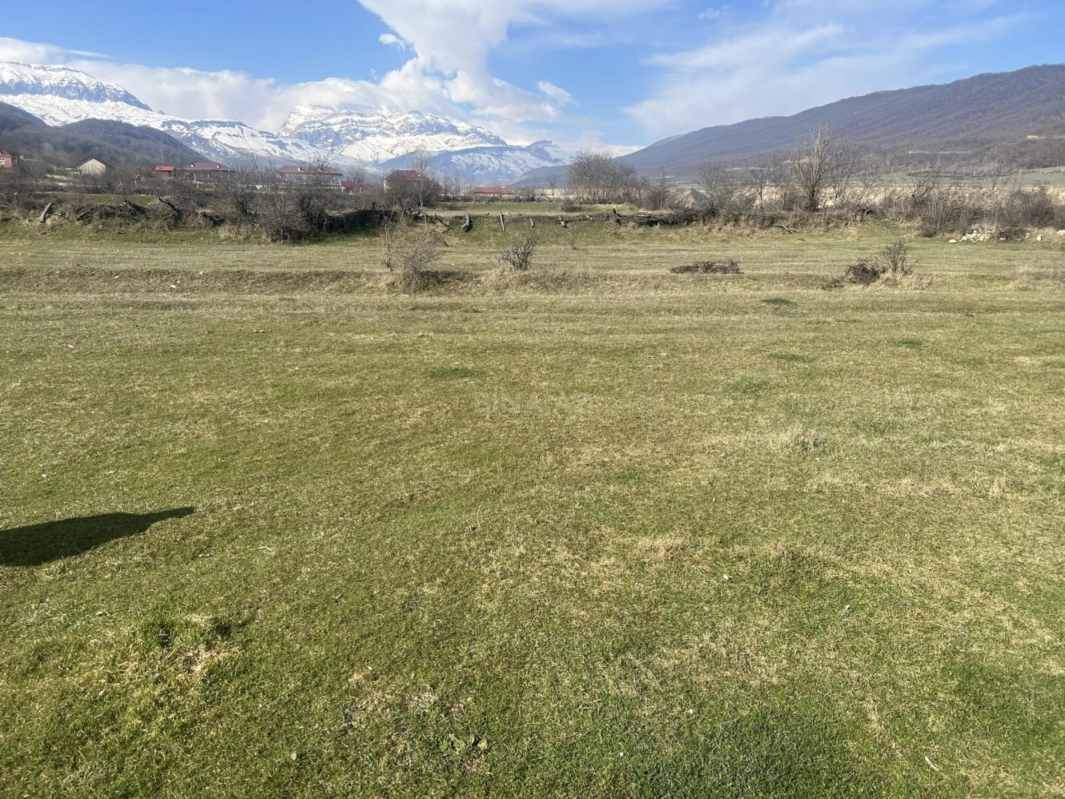 Satılır torpaq sahəsi 25 m²