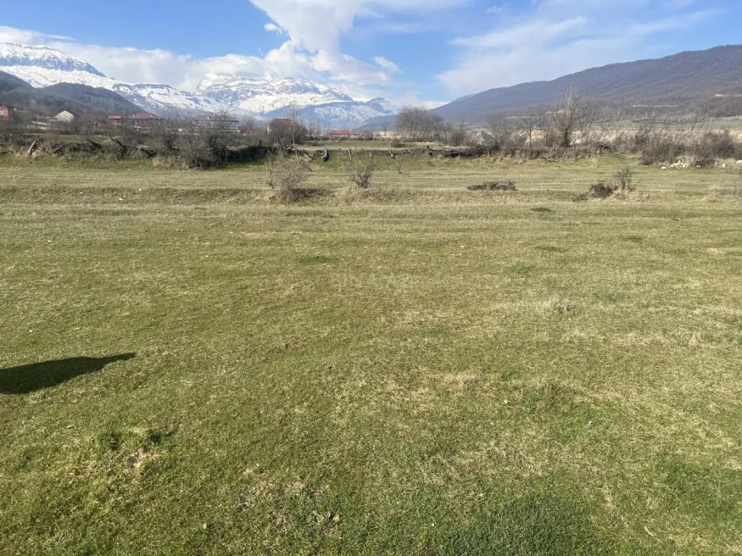 Satılır torpaq sahəsi 25 m²