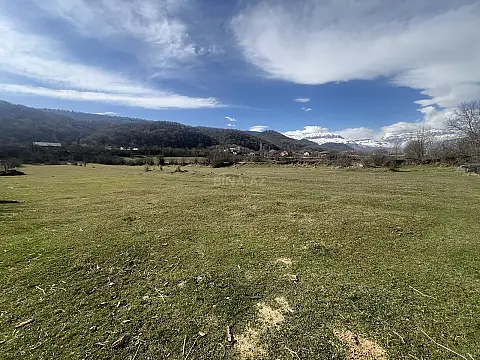 Satılır torpaq sahəsi 25 m²