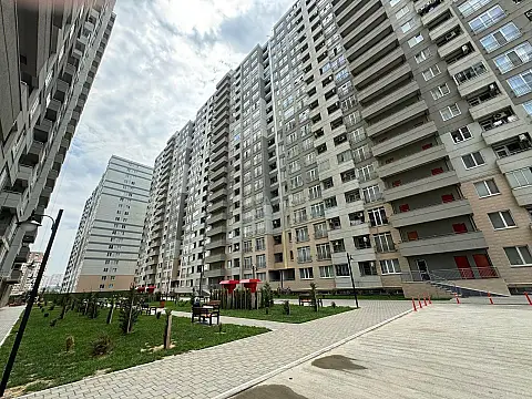 Satılır 2 otaqlı mənzil 45 m² — Bakı 2 otaq 45.00 m²